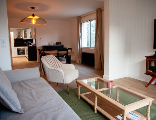 Appartement en rez-de-jardin. Lumineux, équipé et moderne pour une location de vacances proches de Guérande Pornichet La Baule